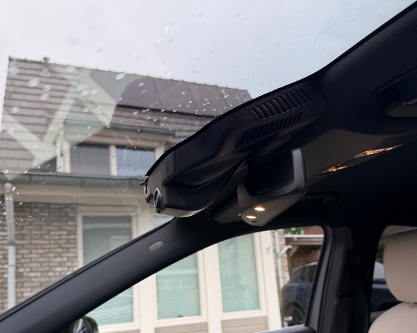 Mercedes-Benz OEM Dashcam 2K — 100% Onzichtbaar Geïntegreerd | incl. GPS & OBD