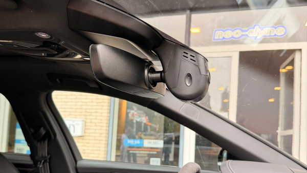 Dashcam OEM Audi 2K — 100% Invisible Intégrée | incl. GPS et OBD
