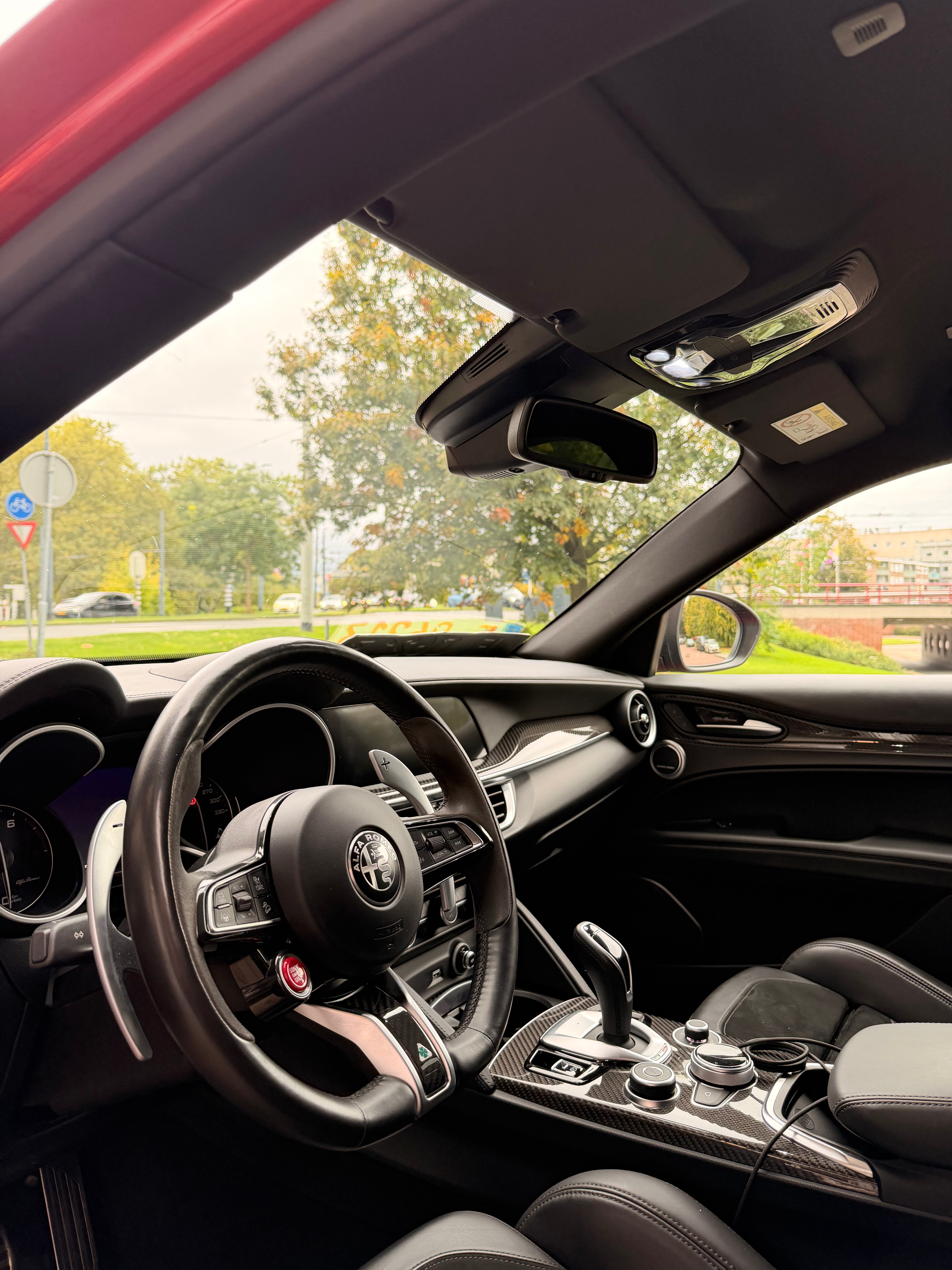 Alfa Romeo OEM Dashcam 2K — Installazione invisibile | incl. GPS e OBD